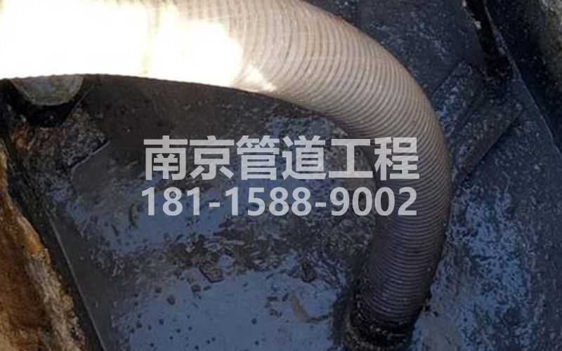 213亚东抽粪