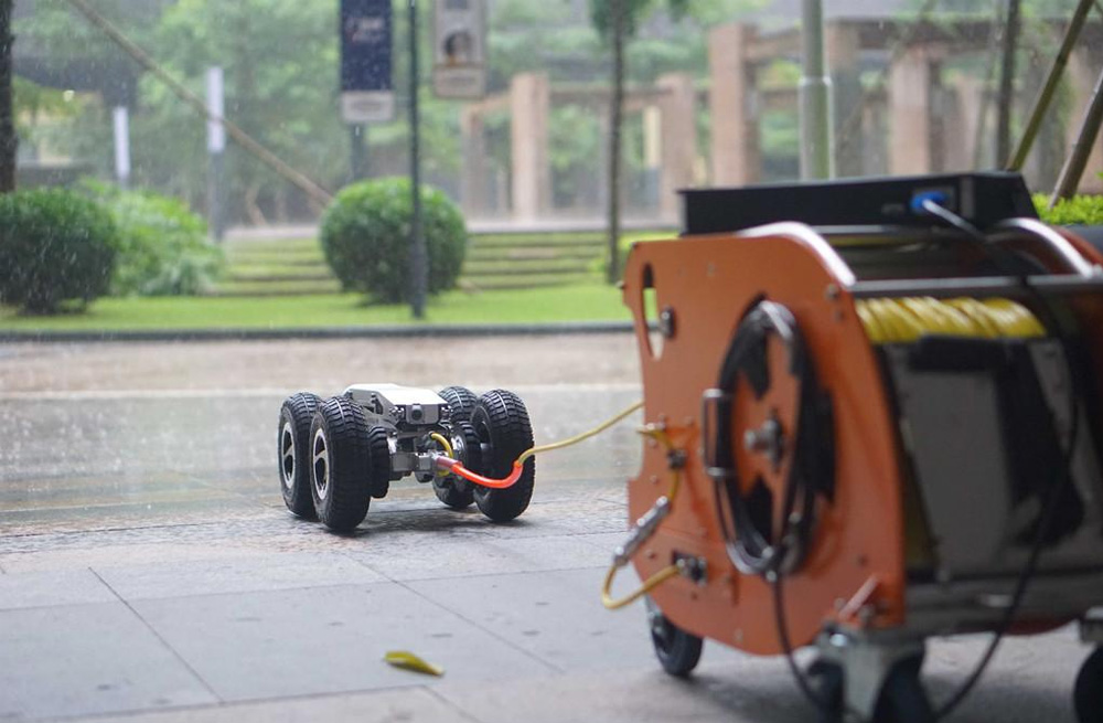 285亚东管道检测机器人