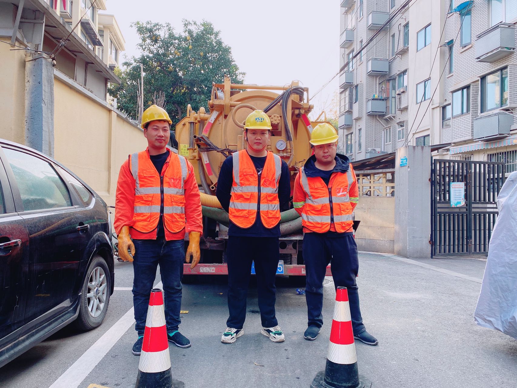 亚东南京某小区管道清淤检测施工